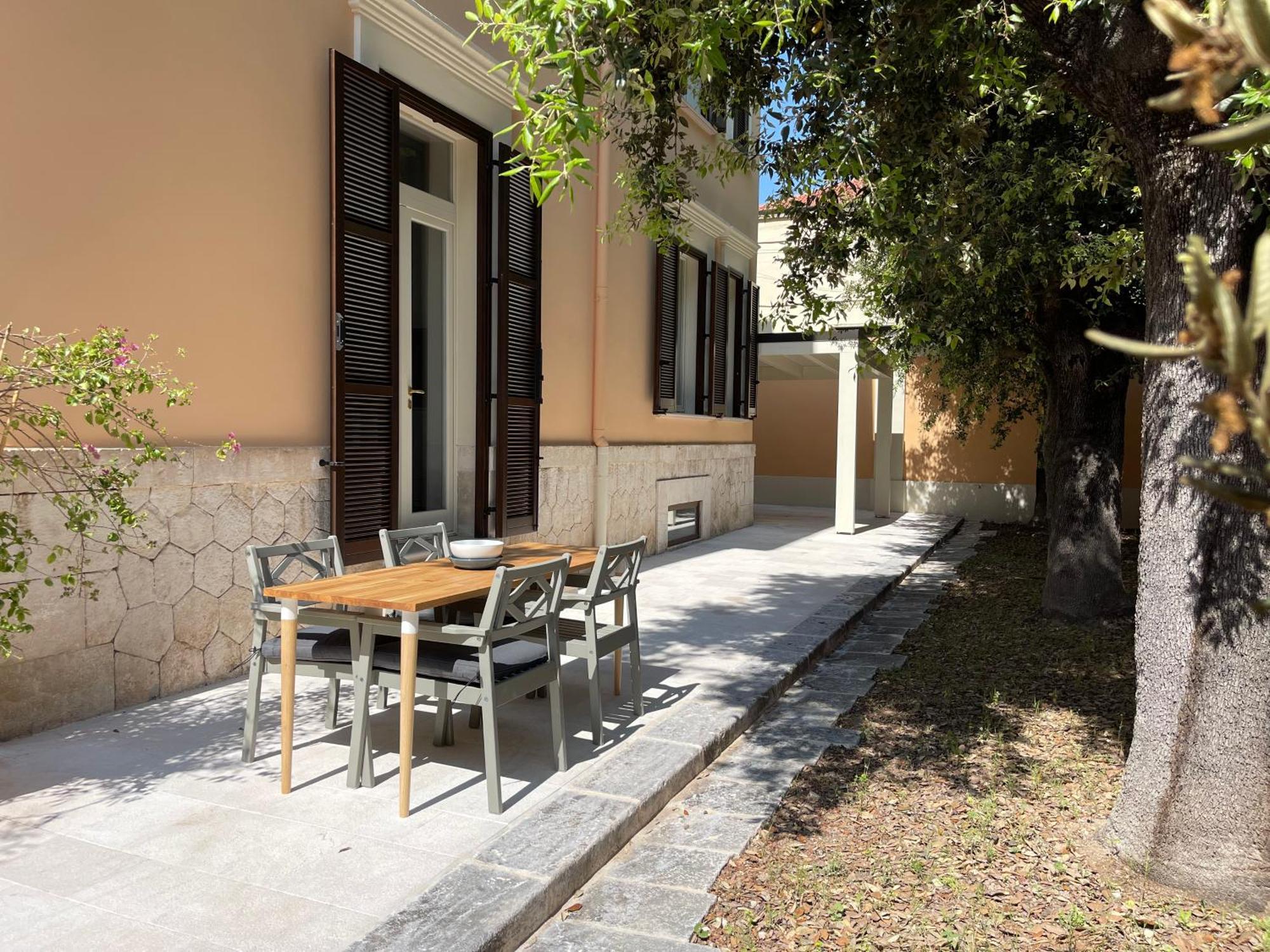 Hotel Palazzo Pitagora Taranto Exterior foto