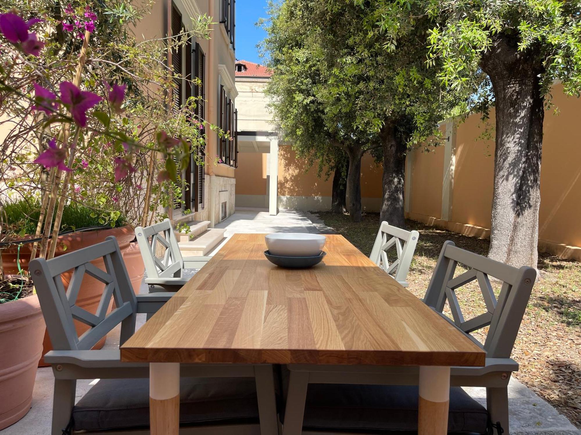 Hotel Palazzo Pitagora Taranto Exterior foto
