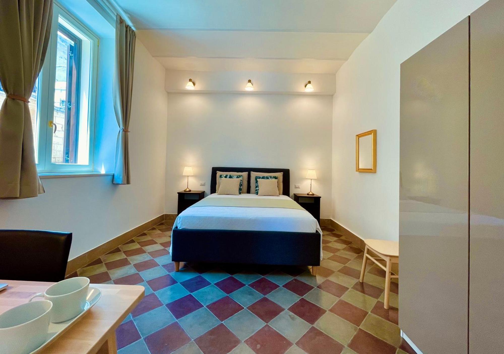 Hotel Palazzo Pitagora Taranto Exterior foto