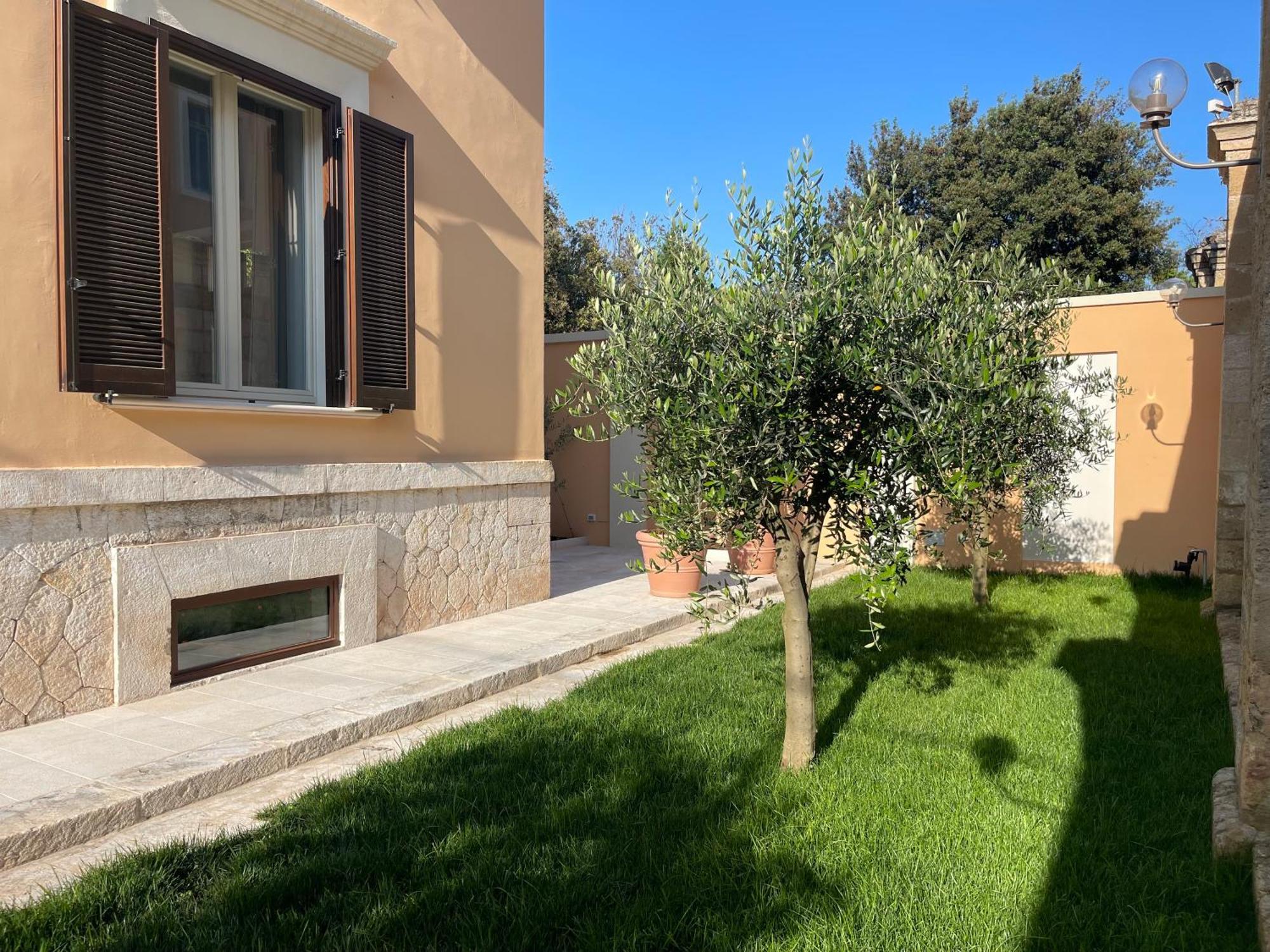 Hotel Palazzo Pitagora Taranto Exterior foto